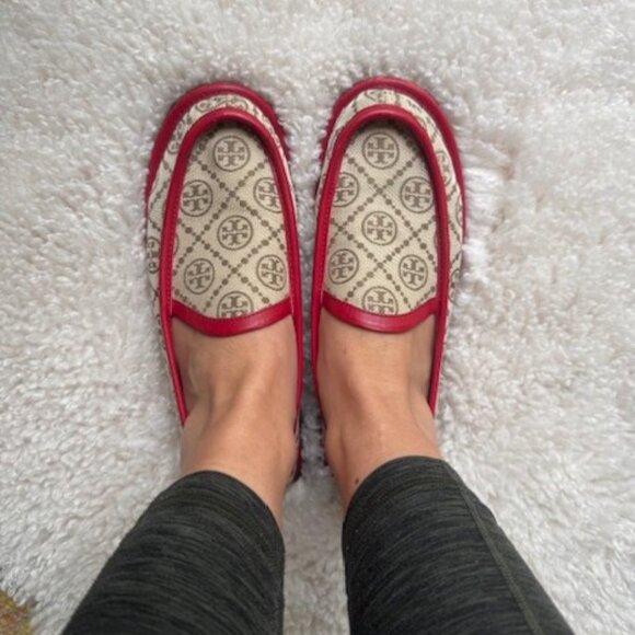 Tory Burch red leather and beige T Monogram Buddy Loafer size 9 - Picture 3 of 9